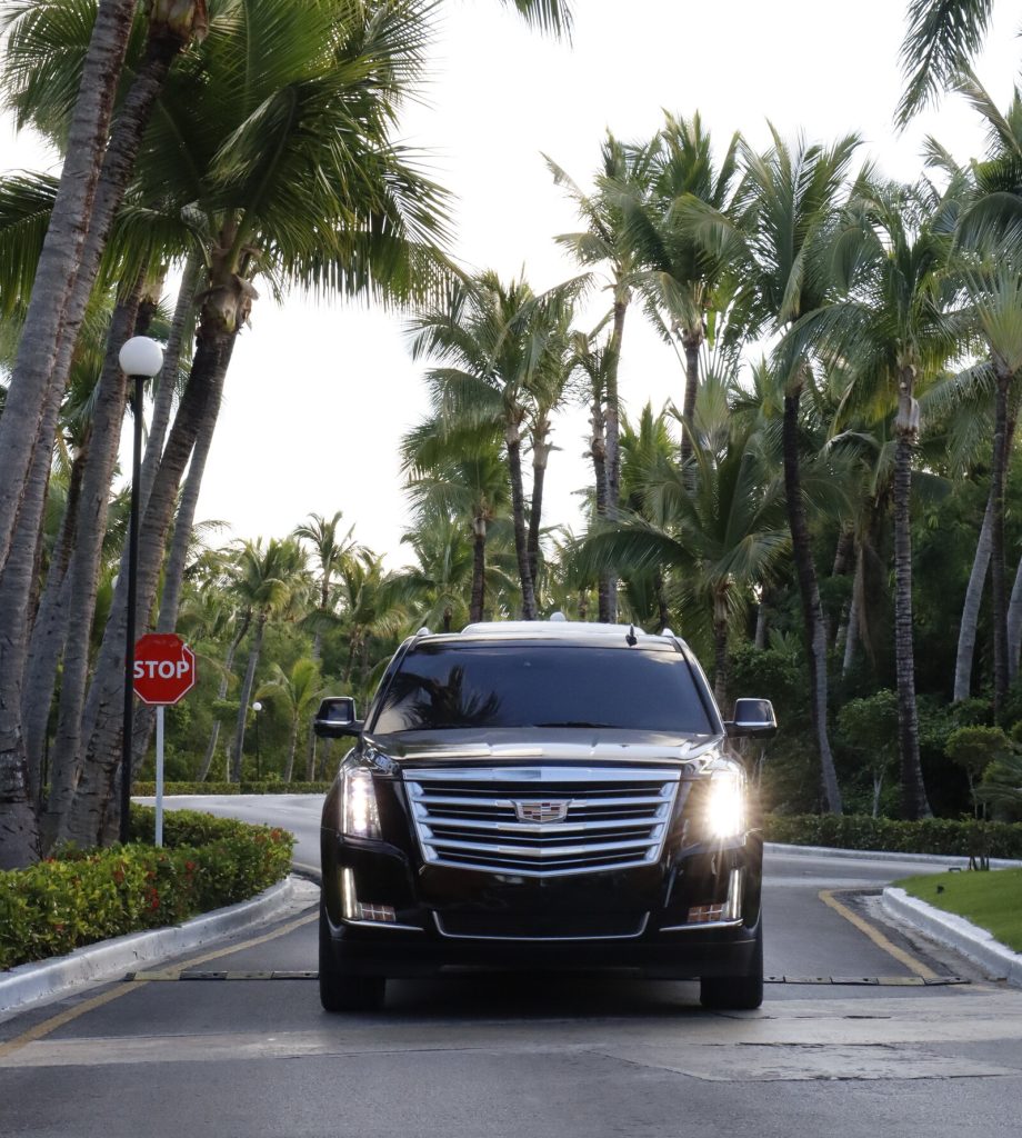 Cadillac Escalade Premium, SUV de lujo para traslados privados al aeropuerto